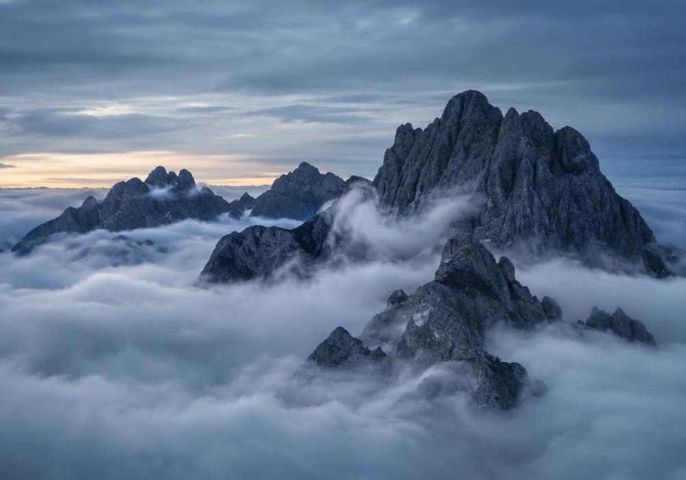 Mountain Exploration — guides and resources Mountain Exploration